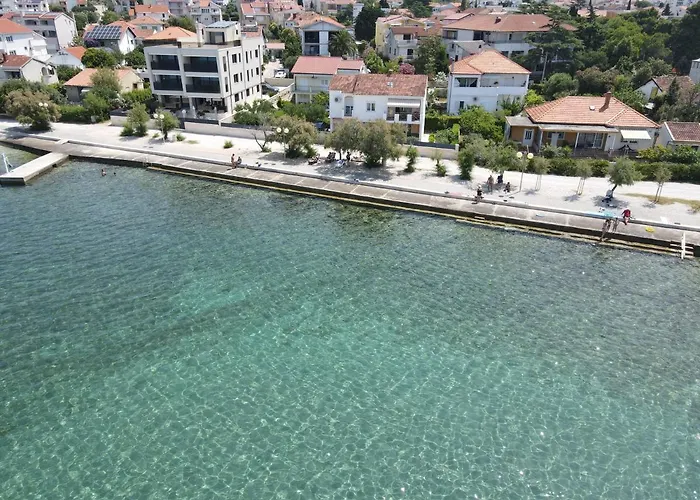 Tina Zadar